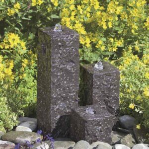 Wasserspiel Granitsäulen