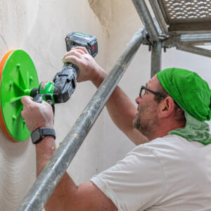 Akku-Putzbearbeitungsmaschine EPG 300 A