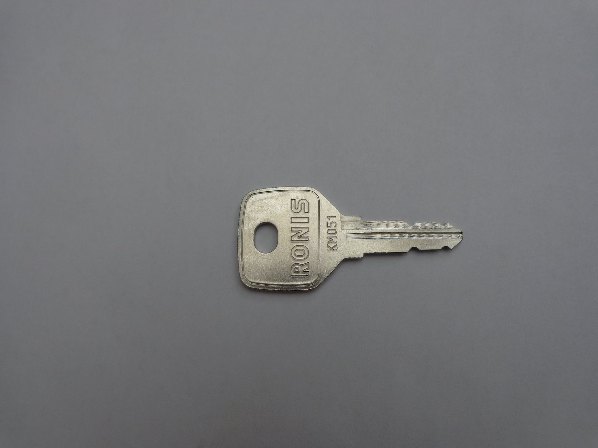 1938136 ersatzschluessel fuer gleichschliessende muelltonnenschloesser