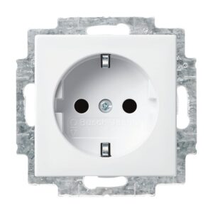 Schuko-Steckdose Balance SI alpinweiß
