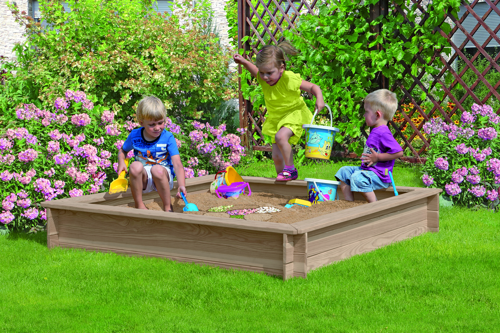 2778486 conni sandkasten laerche