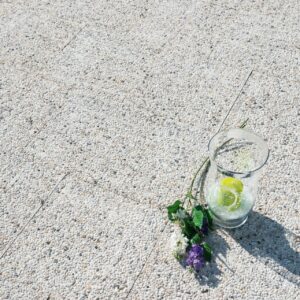 Waschbeton-Terrassenplatte