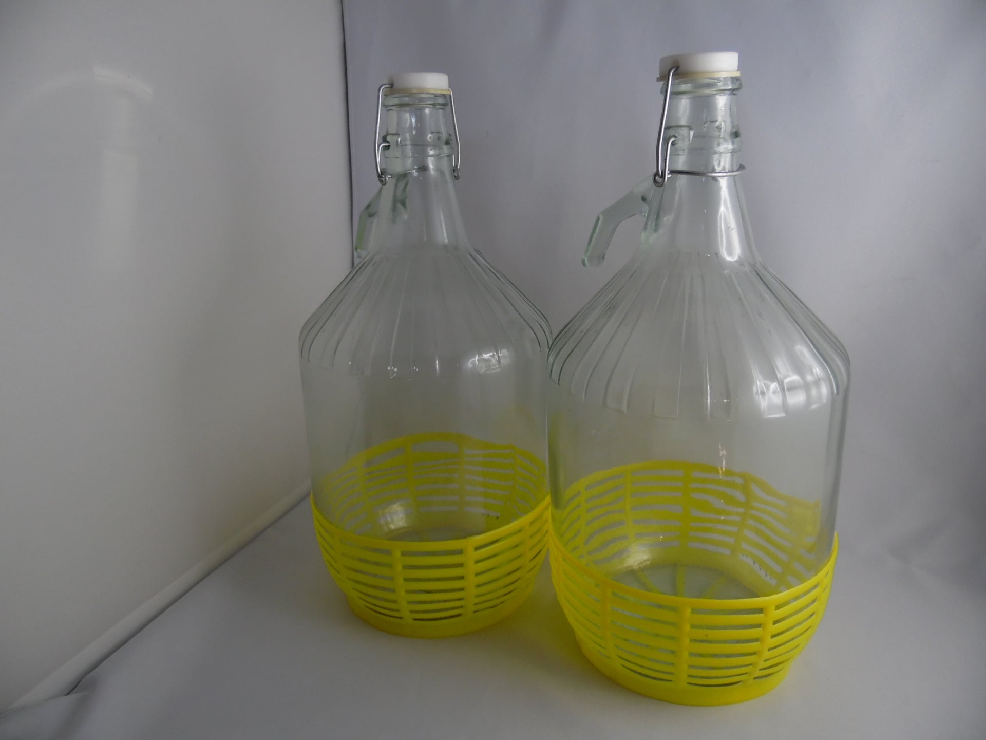 Weinballon 5 Liter mit Drahtbügelverschluss 2er Pack 1 Weinballon 5 Liter mit Drahtbügelverschluss 2er Pack