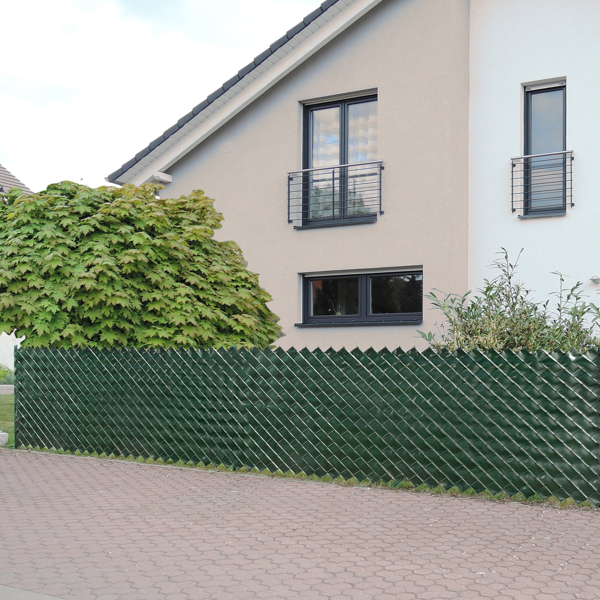 Sichtschutzstreifen f. Viereckgeflecht, 60mmx85m, grün 1 Sichtschutzstreifen f. Viereckgeflecht, 60mmx85m, grün
