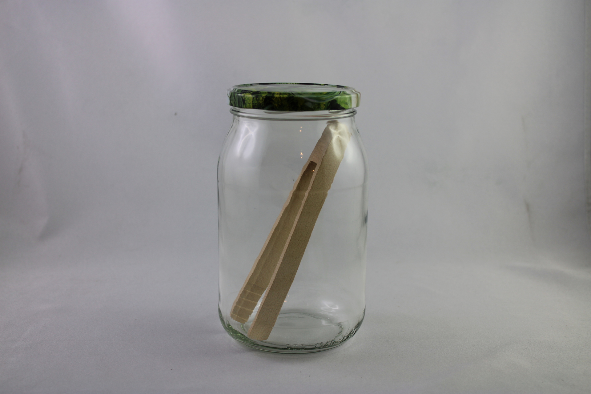 Einmachglas 900 ml mit Deckel Gurke und Holzzange 1 Einmachglas 900 ml mit Deckel Gurke und Holzzange