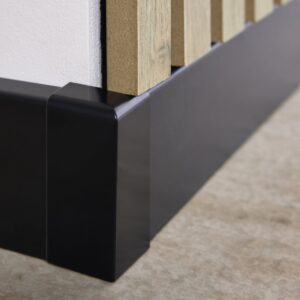 Akzent-Sockelleiste, schwarz, 2380x16x60mm