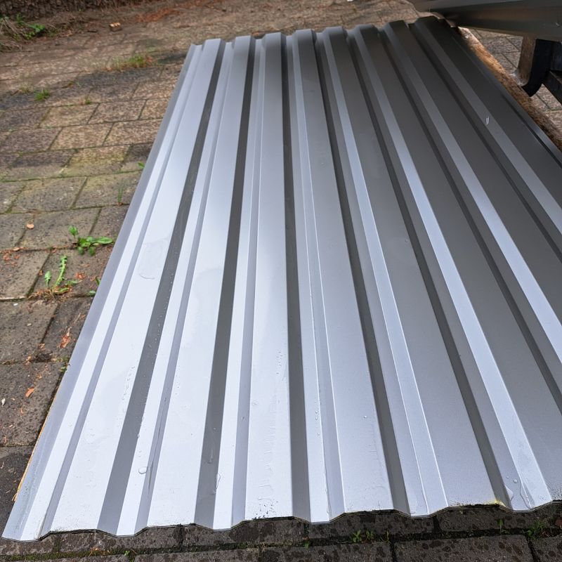 Trapezblech 20/138 | Wand | Aluminium | 7 Stück | 2,20 m Länge | Weißaluminium ( RAL 9006 ) 1 Trapezblech 20/138 | Wand | Aluminium | 7 Stück | 2,20 m Länge | Weißaluminium ( RAL 9006 )