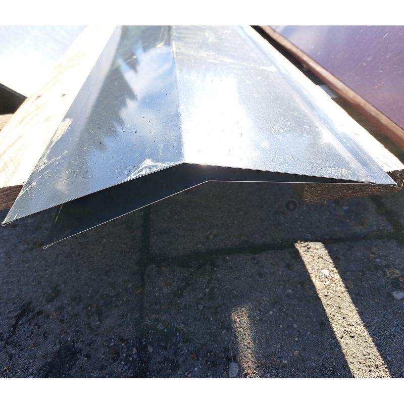Firstblech | Aluminium | 2,75 m Länge | Anthrazitgrau ( RAL 7016 ) 1 Firstblech | Aluminium | 2,75 m Länge | Anthrazitgrau ( RAL 7016 )