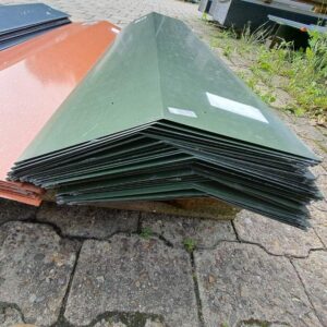 Firstblech | 1,00 m Länge | Chromoxidgrün ( RAL 6020 )