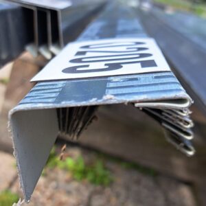 Winkelblech | 2,00 m Länge | Anthrazitgrau ( RAL 7016 )