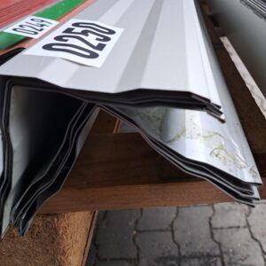 Ortgang | 2,00 m Länge | Weißaluminium ( RAL 9006 )