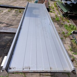 Trapezblech Stehfalzoptik 33/500 | Aluminium | 2,50 m Länge | Graualuminium ( RAL 9007 )