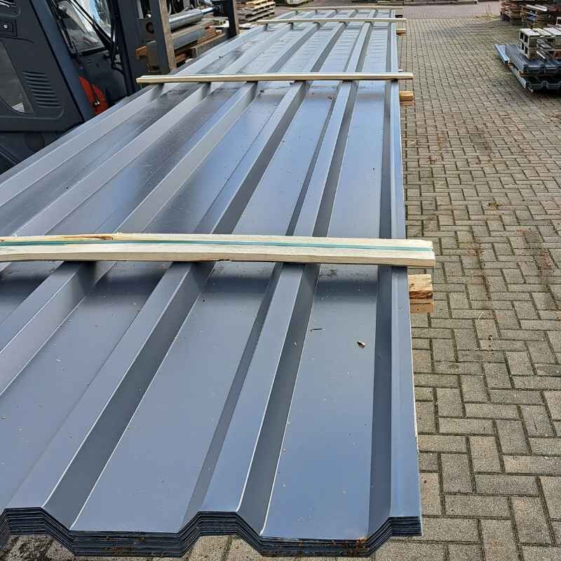 Trapezblech 35/207 | Dach | Anti-Tropf 1000 g/m² | 15 Stück | 8 m Länge | Anthrazitgrau ( RAL 7016 ) 1 Trapezblech 35/207 | Dach | Anti-Tropf 1000 g/m² | 15 Stück | 8 m Länge | Anthrazitgrau ( RAL 7016 )