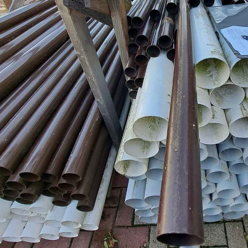 PVC Regenfallrohr | Ø 50 mm | Länge 2,5 m | braun 1 PVC Regenfallrohr | Ø 50 mm | Länge 2,5 m | braun